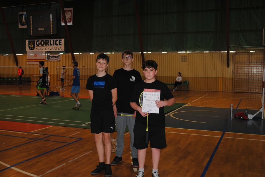 Wojewódzki Drużynowy Turniej Badmintona Dziewcząt i Chłopców 